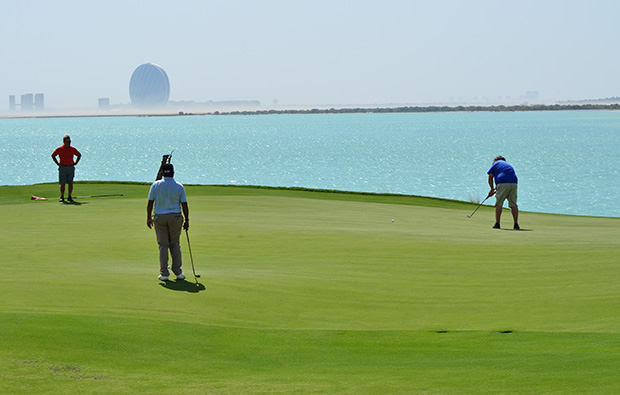 putting green at yas island links, abu dhabi, united arab emirates