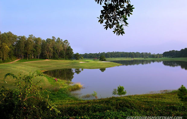 green, kings island country club mountainview course, hanoi, vietnam