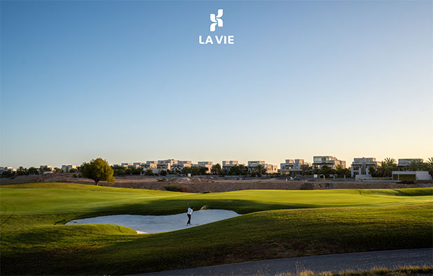 La Vie Golf Club Muscat greenside bunker