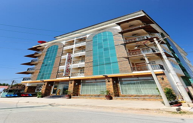 Royal Inlay Hotel exterior