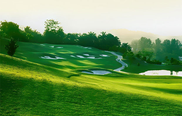 Saujana Golf Country Club - Bunga Raya Bunkers