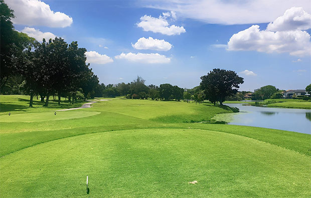 Saujana Golf Country Club - Bunga Raya Tee Box