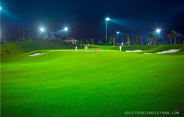 night golf, tan son nhat golf course, ho chi minh,vietnam