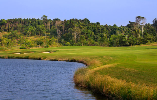 The Els Club Desaru Coast Ocean Course green