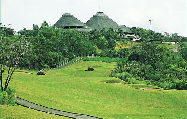 Forest Hills Golf & Country Club Clubhouse