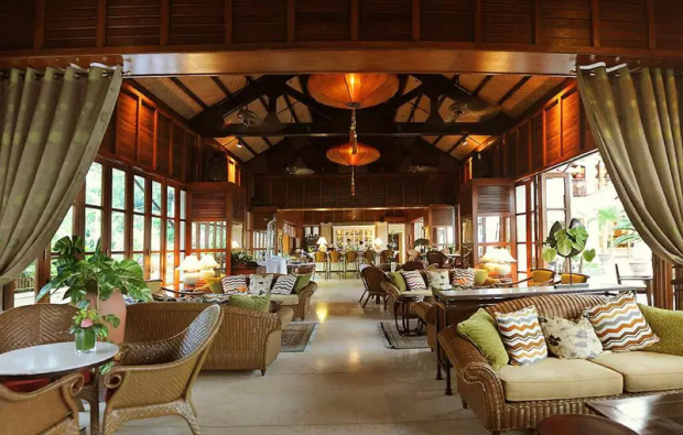 Furama Resort Danang - Lobby