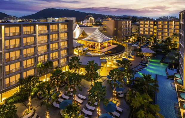 3N/2R: Grand Mercure Phuket Patong (5*)