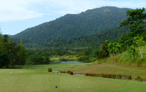 Gunung Raya Golf Resort