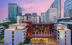 Holiday Inn Express Sathorn