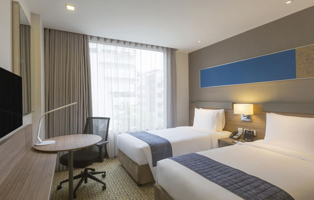 Holiday Inn Express Sathorn Room