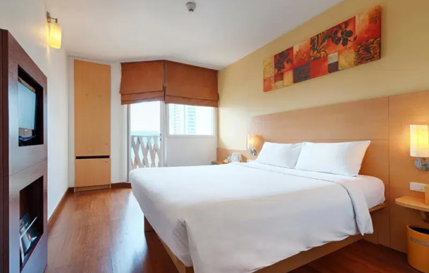 Standard Room, Ibis Pattaya