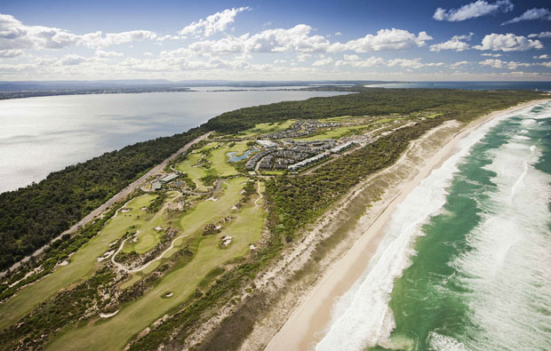 Magenta Shores Golf & Country Club View of whole course