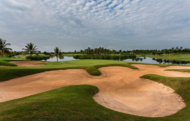 water hazard phokeethra country club, siem reap, cambodia