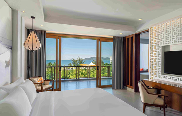 Angsana Lang Co Grand Seaview Balcony Room