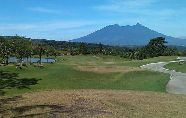 tee box, sentul highlands golf, jakarta, indonesia