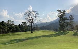 Soi Dao Highlands Golf Escape - Unlimited Golf