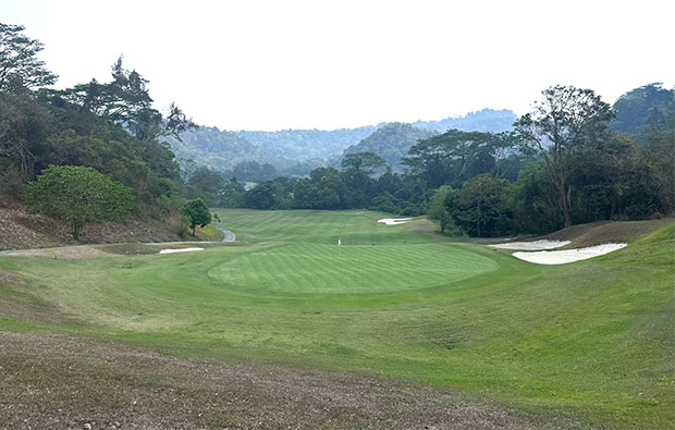 Subic International Golf Course Green