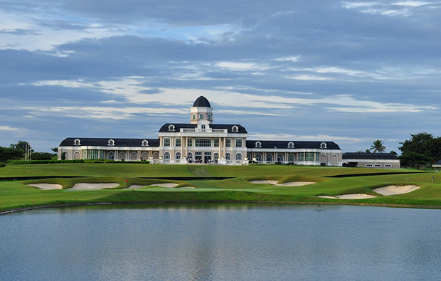 Clubhouse Summit Point Golf Country Club, Manila, Philippines