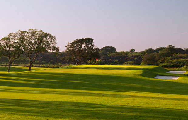 2nd green at the Vintage Golf Course Mission Hills