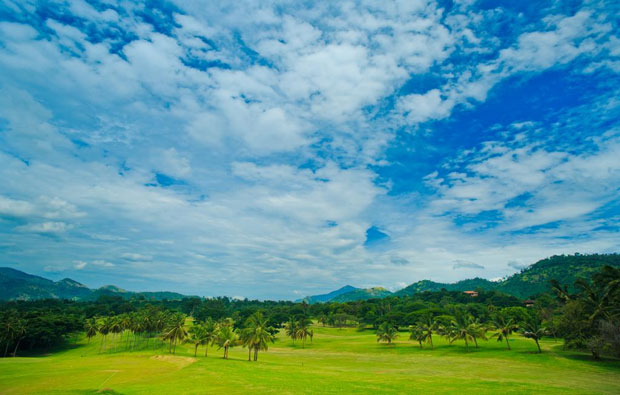 Victoria Golf Country Club Fairway