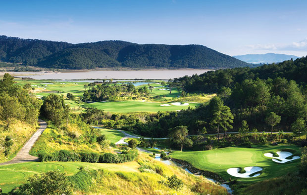 view across dalat at 12000 golf resort