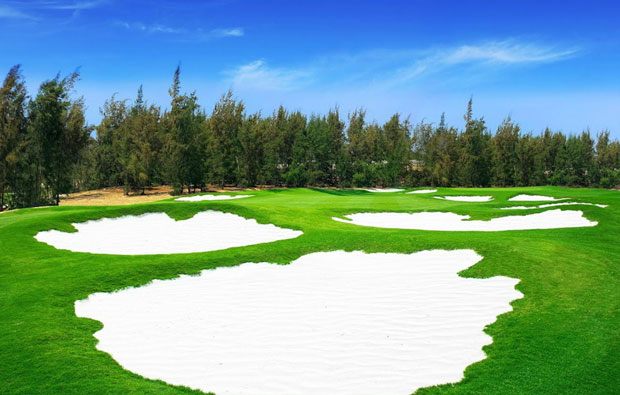 Vinpearl Golf Nam Hoi An Bunkers