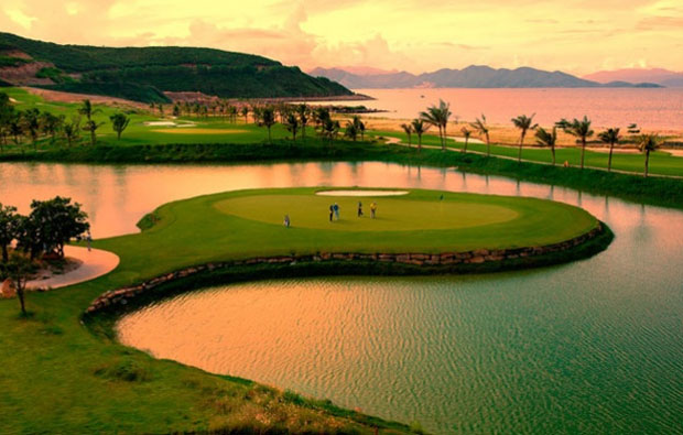 island green vin pearl golf club, nha trang, vietnam