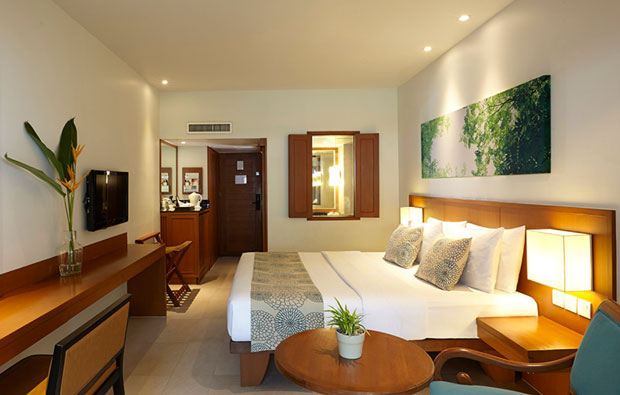 Woodlands Hotel and Resort Room